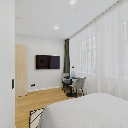 Ground-level Old Town Appartement